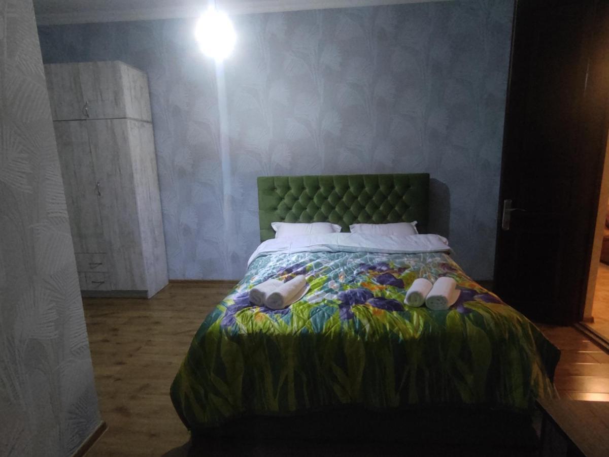Rustavi Guest House Exteriör bild