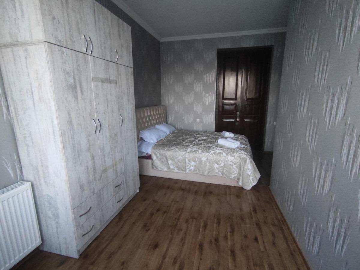 Rustavi Guest House Exteriör bild