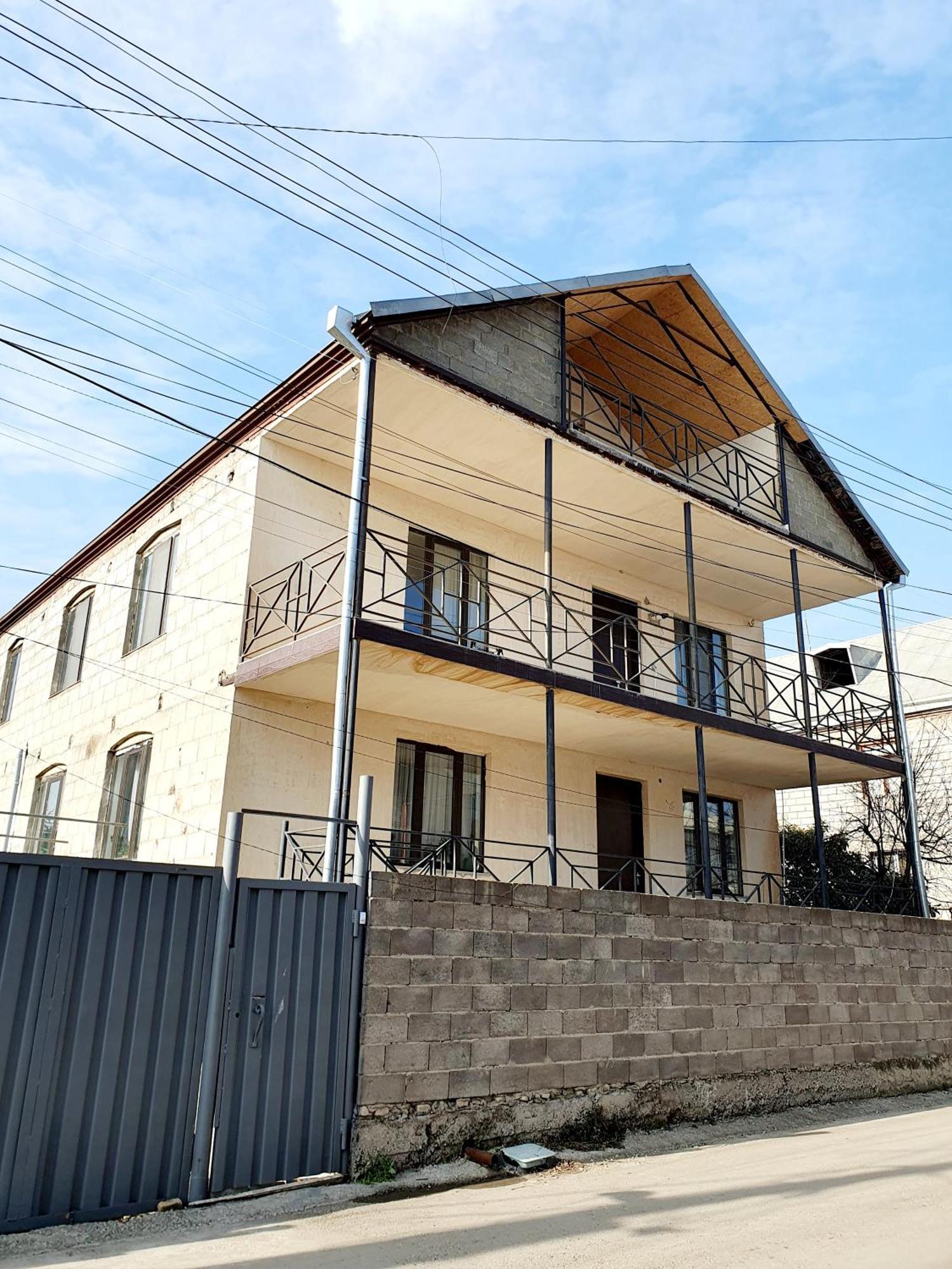 Rustavi Guest House Exteriör bild